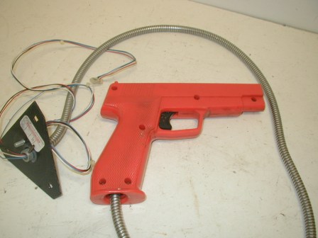 Red Happ Optical Gun(Working) (The Nut Side Of The case Halves Have Been Filled With Hot Glue) (Item #4) $34.99